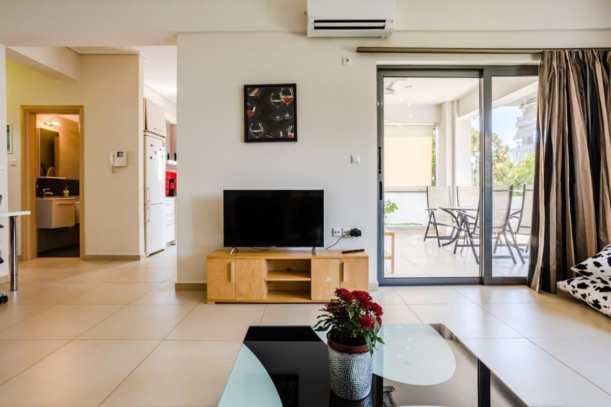 Kalamata'S Spacious Getaway-Taygetos Amazing View 外观 照片