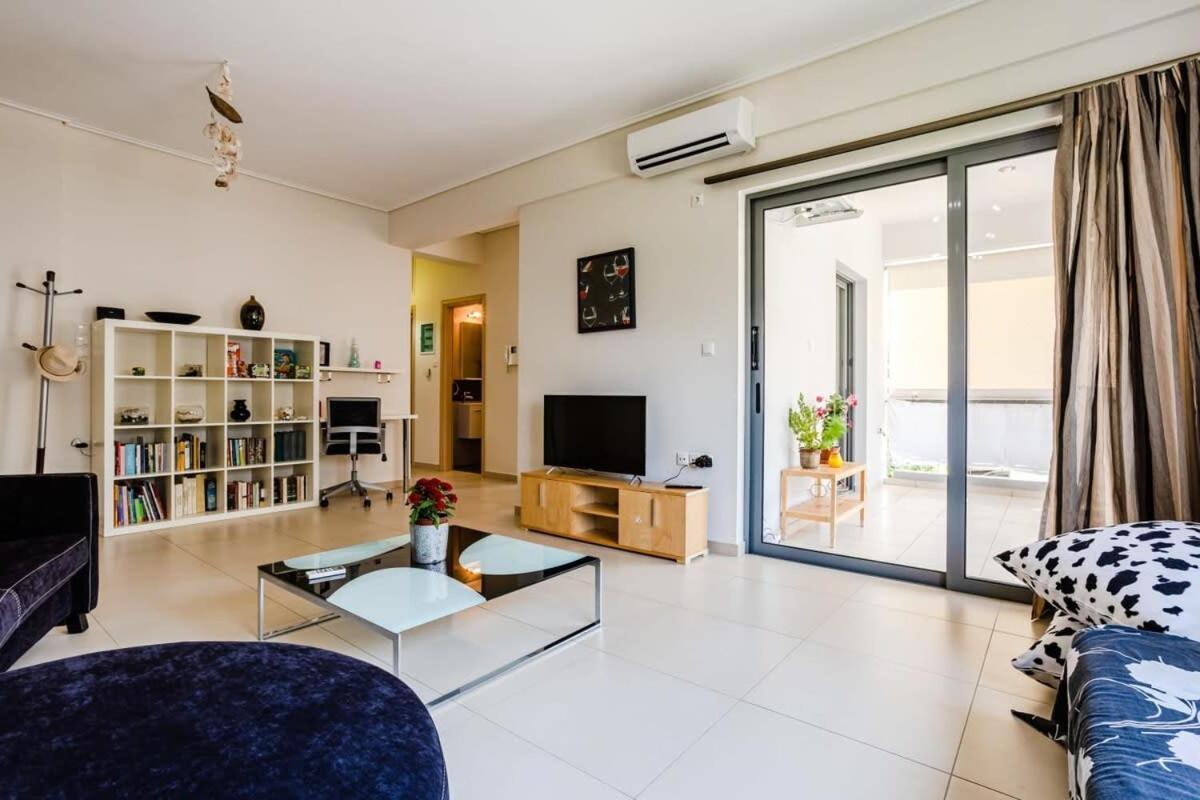 Kalamata'S Spacious Getaway-Taygetos Amazing View 外观 照片